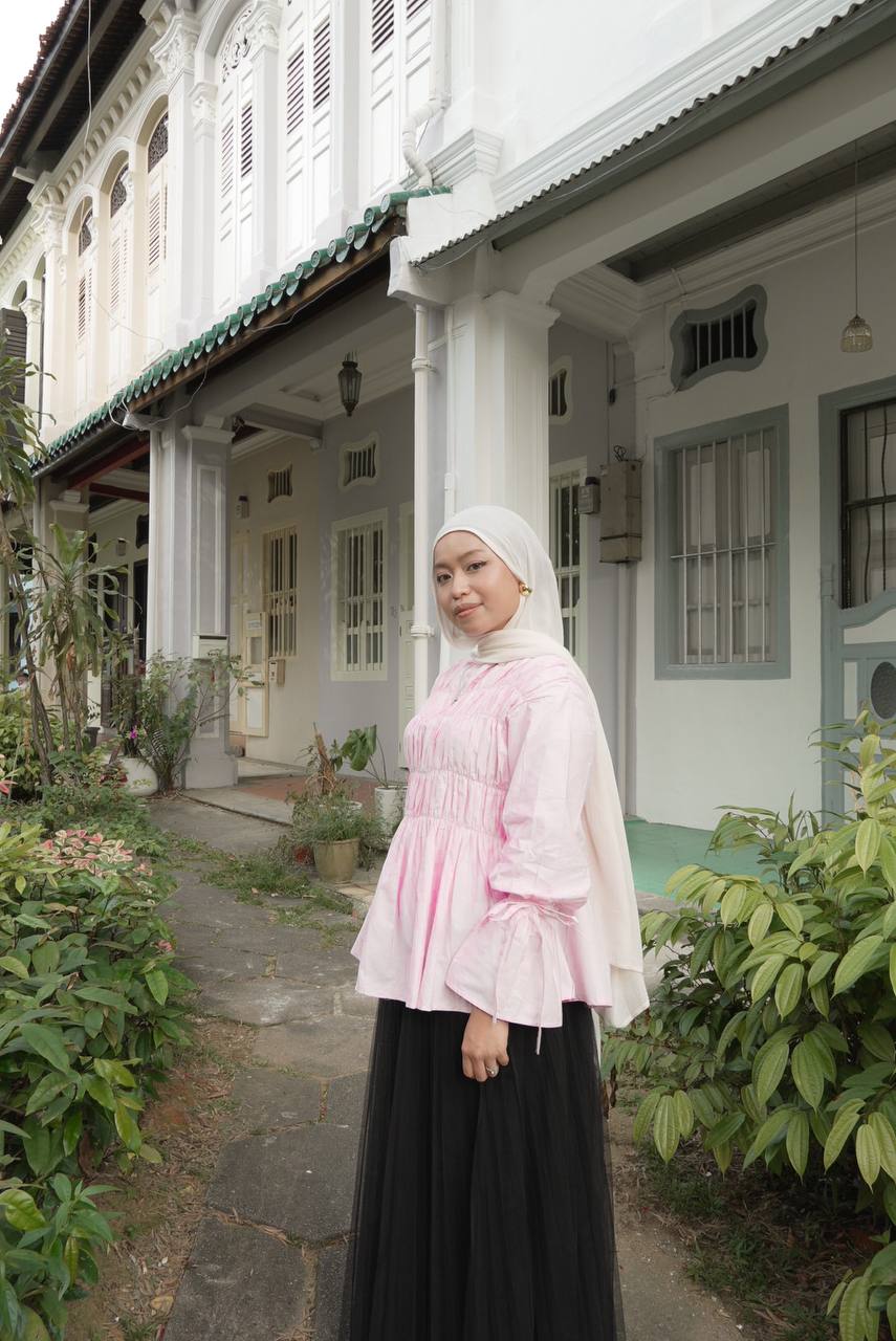 Seri Top – Blush