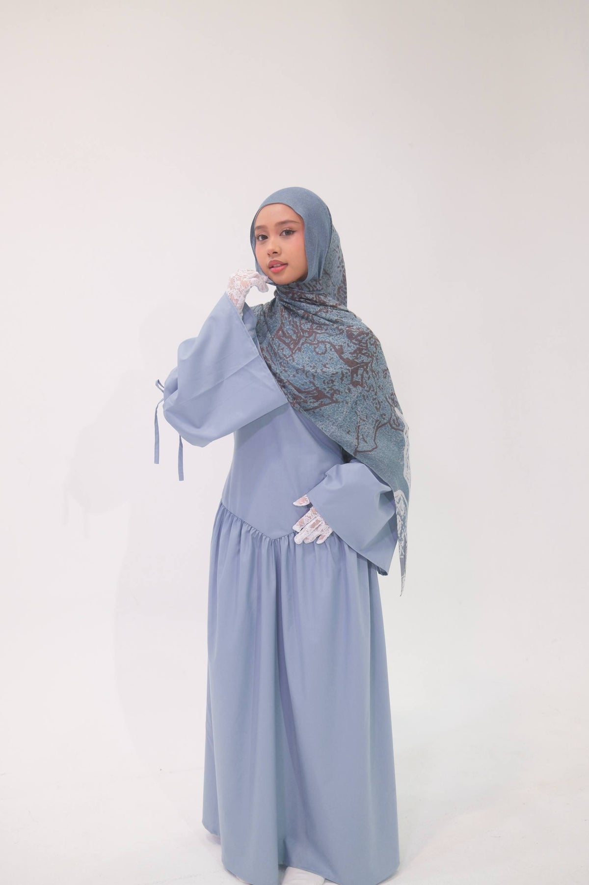 Eloiré Dress