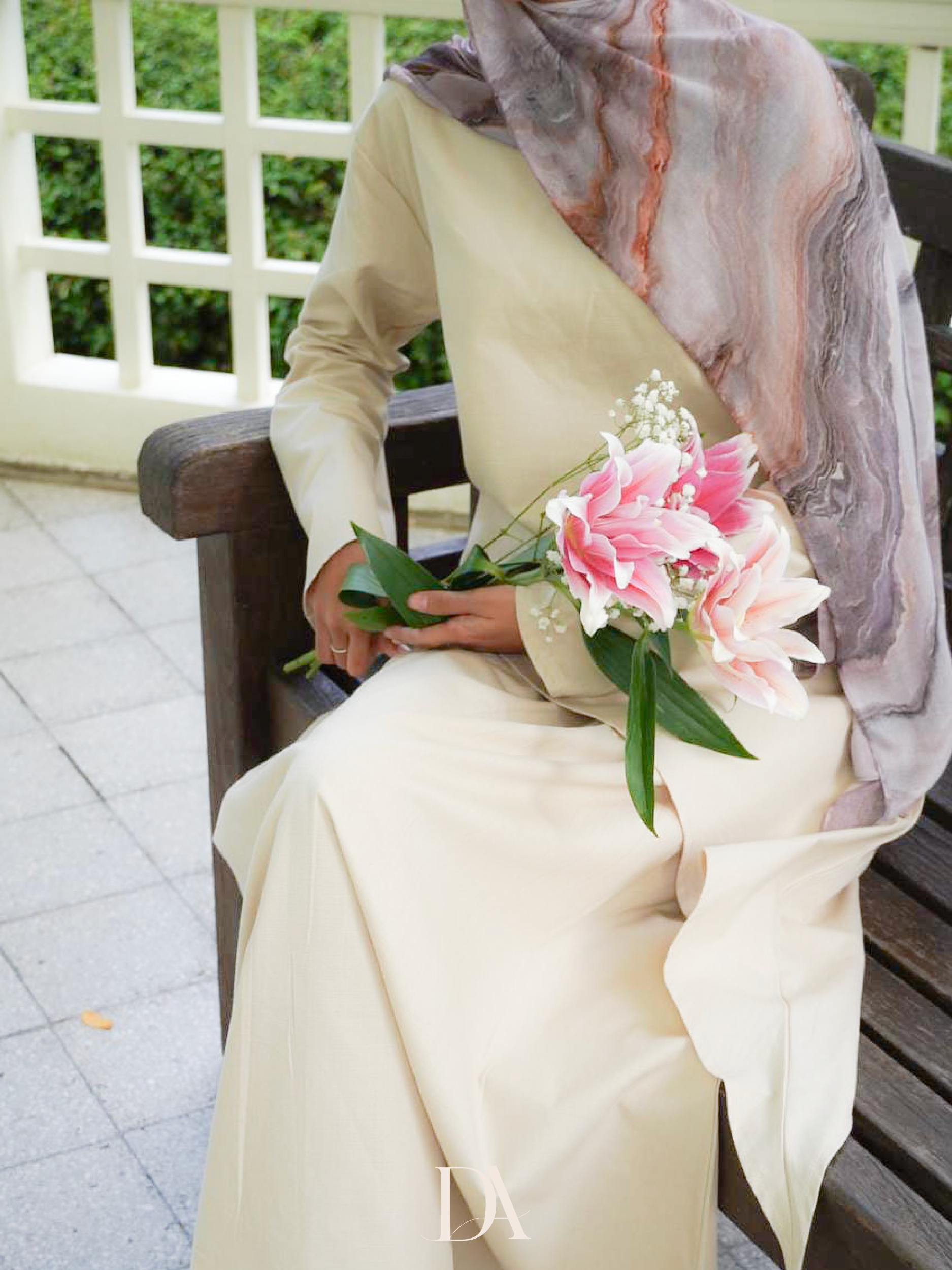 Serong Set – Biscotti