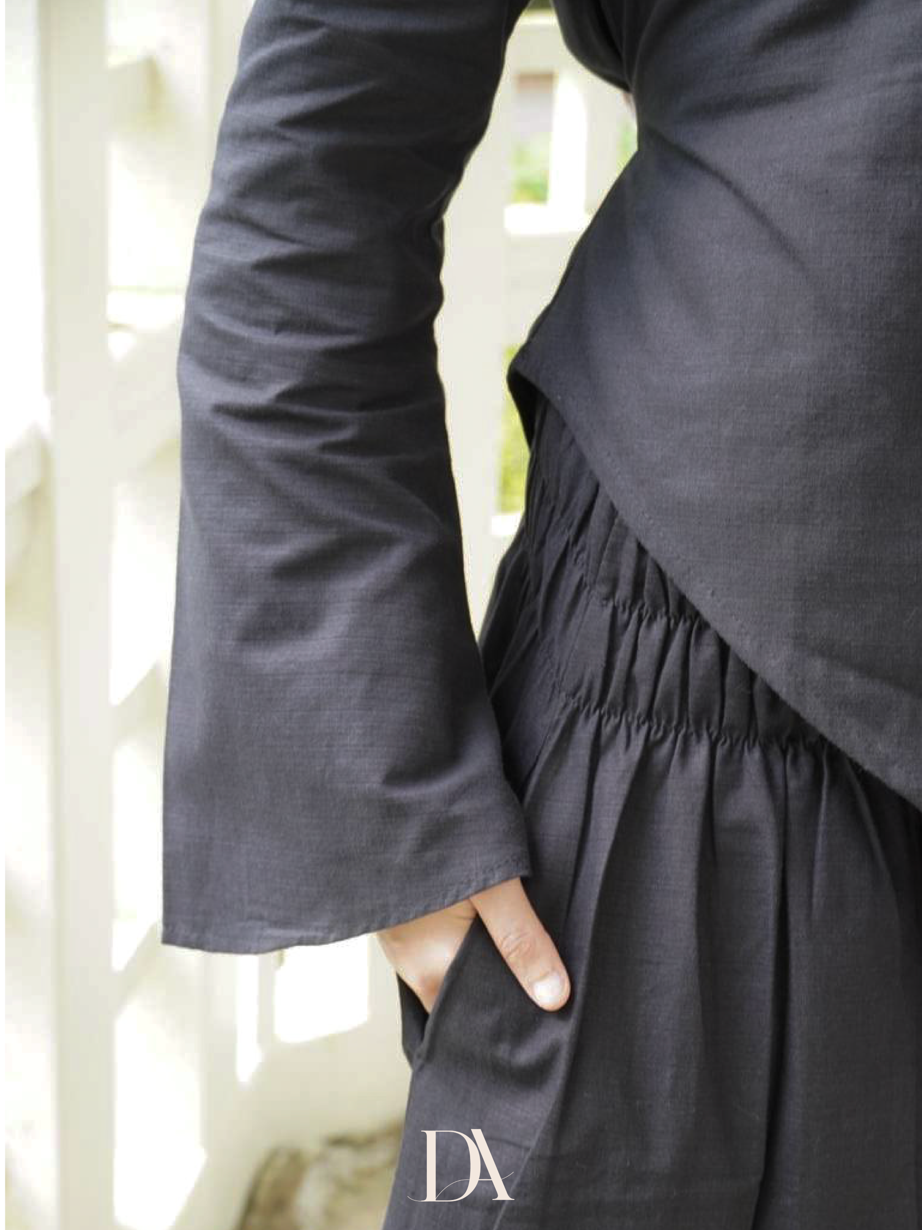 Serong Set – Obsidian